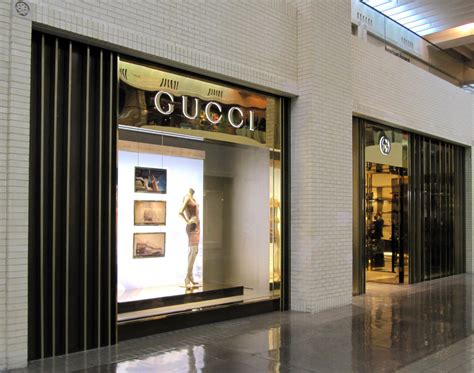 Gucci store Dallas tx